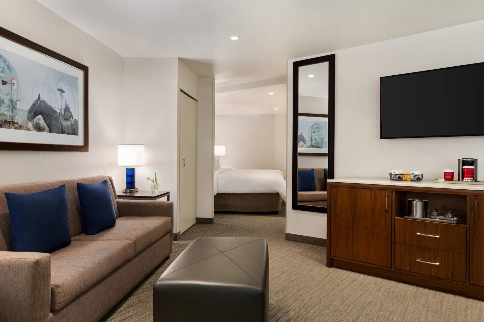 Delta Hotels By Marriott Helena Colonial Ngoại thất bức ảnh